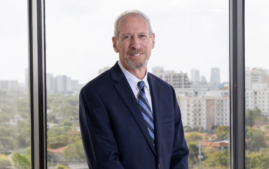 Bernard Allen Headshot Gunster